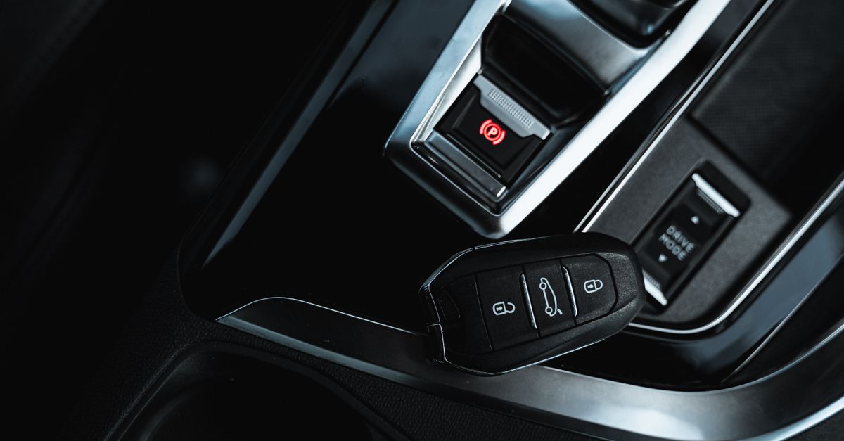 Honda car key fob — Edgewater IL Locksmith